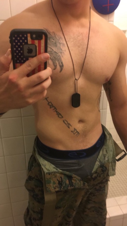 caughtjerking:  Bryce is 24 yrs old and a Marine currently stationed in Japan. He is a fitness enthusiast and is always proud to show off his massive bulge. I find him sexy because of his confidence. And of course, he is packing serious sausage meat!!!