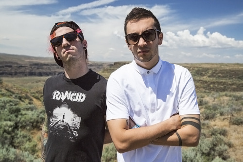 i don’t know what my babies are during in the desert but all i know is that they are perfect, 