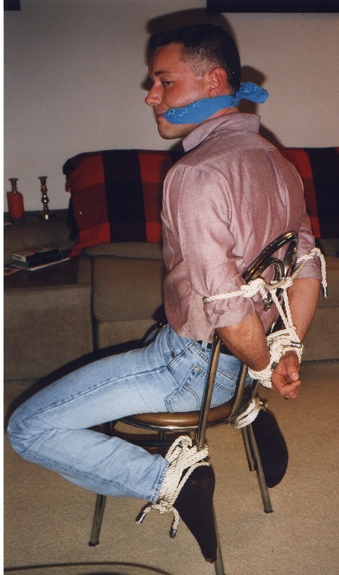 mrfotoarchives:  A dear friend and a good time remembered….  Pictures really worth