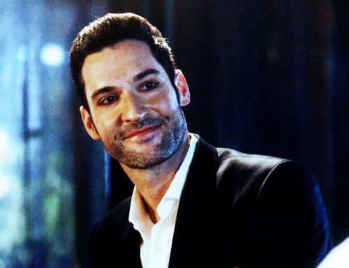alwaysdeckerstar:Chloe: Oh, it’s… what is it?Lucifer: What? It’s the bullet f