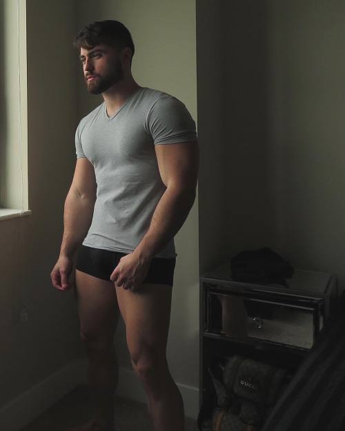 leomanlds:  roy3te