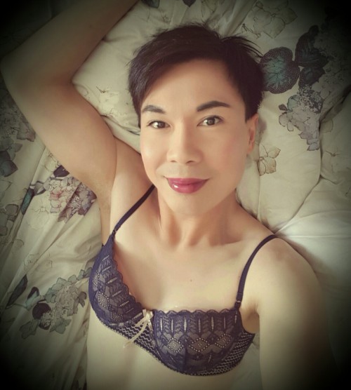 lilytheprettyxdresser: Another weekend, another lingerie posting…… Don’t blame m