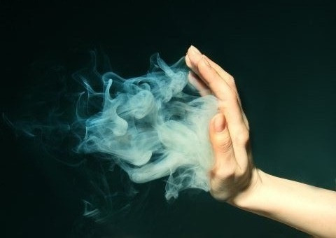 tr4nqui1tr4g3dy:  Smoke | via Tumblr on We Heart It.