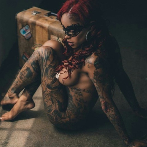 tattoogirls2:  HOTTER then HELL –> http://tattoogirls2.tumblr.com/ posting here NON adult pics only !!! want more sexy follow –> http://essesays.tumblr.com #tattoo #tatted #tatts #inked