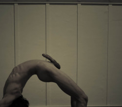 sandboytx:  [ NAKED YOGA ]  “urdhva dhanurasana