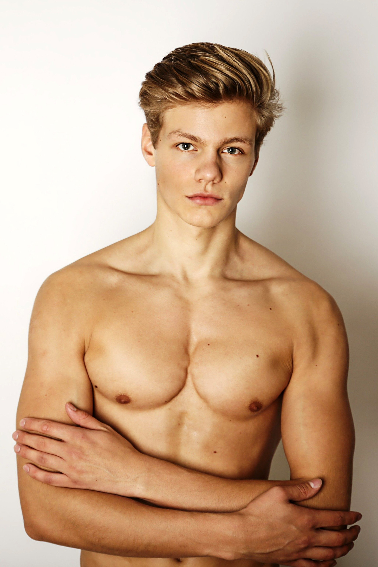boytoyvevo:  meninvogue:  Florian Maček  jocks and cocks
