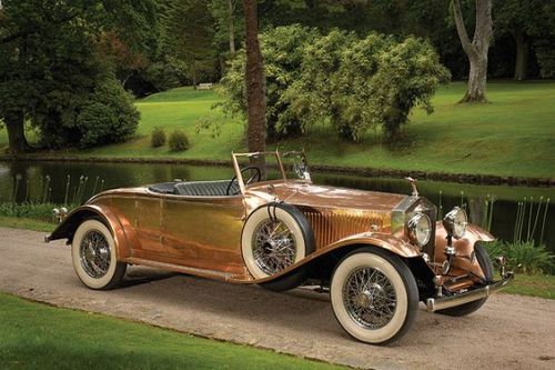 gentlemansessentials:   Rolls Royce Phantom II  Sign up/ subscribe/ register for the upcoming website at www.gentlemans-essentials.com  Gentleman’s Essentials 