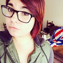 brittanydoesntgive2fucks:  My names blurry face, and I care what you think. Wish me could turn back time to the good old days when the mama sang us to sleep but now we’re stressed out. #selfie #girlswithbrowneyes #girlswithpiercings #girlswithshorthair