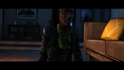 There’s Some Yellow Diamond Affiliated Pillows In The Walking Dead: Michonne