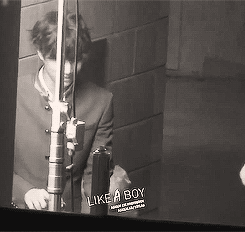 jonginnies:  Kai happily playing with the drinking fountainn until bad boy Suho arrives
