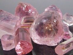 littlepornoqueen:  *minerals maureen* 