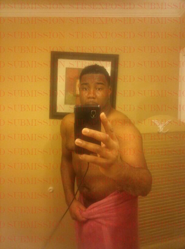 str8exposed:  Submission… http://www.str8exposed.tumblr.com