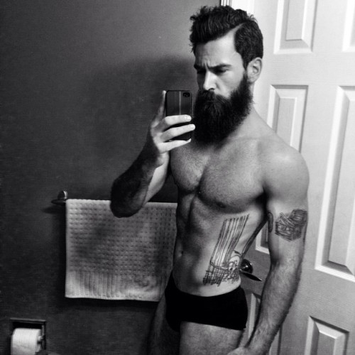 mystraightfriend:  Mystraightfriend.Tumblr.Com
