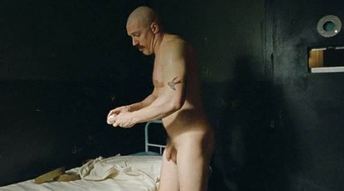 nakedmalecelebs1:  Tom Hardy   porn pictures