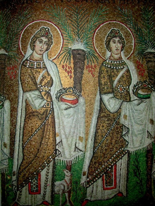 jeannepompadour:Two female saints in procession,fragment from the Byzantine Ravenna mosaic, 6th cent