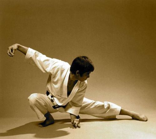 Hirokazu KanazawaFor more Karate articles checkout my website www.shotokankaratediary.com