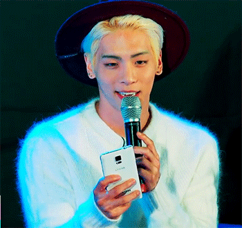 blingjonghyun:  6 / ? for when I fall more in love 