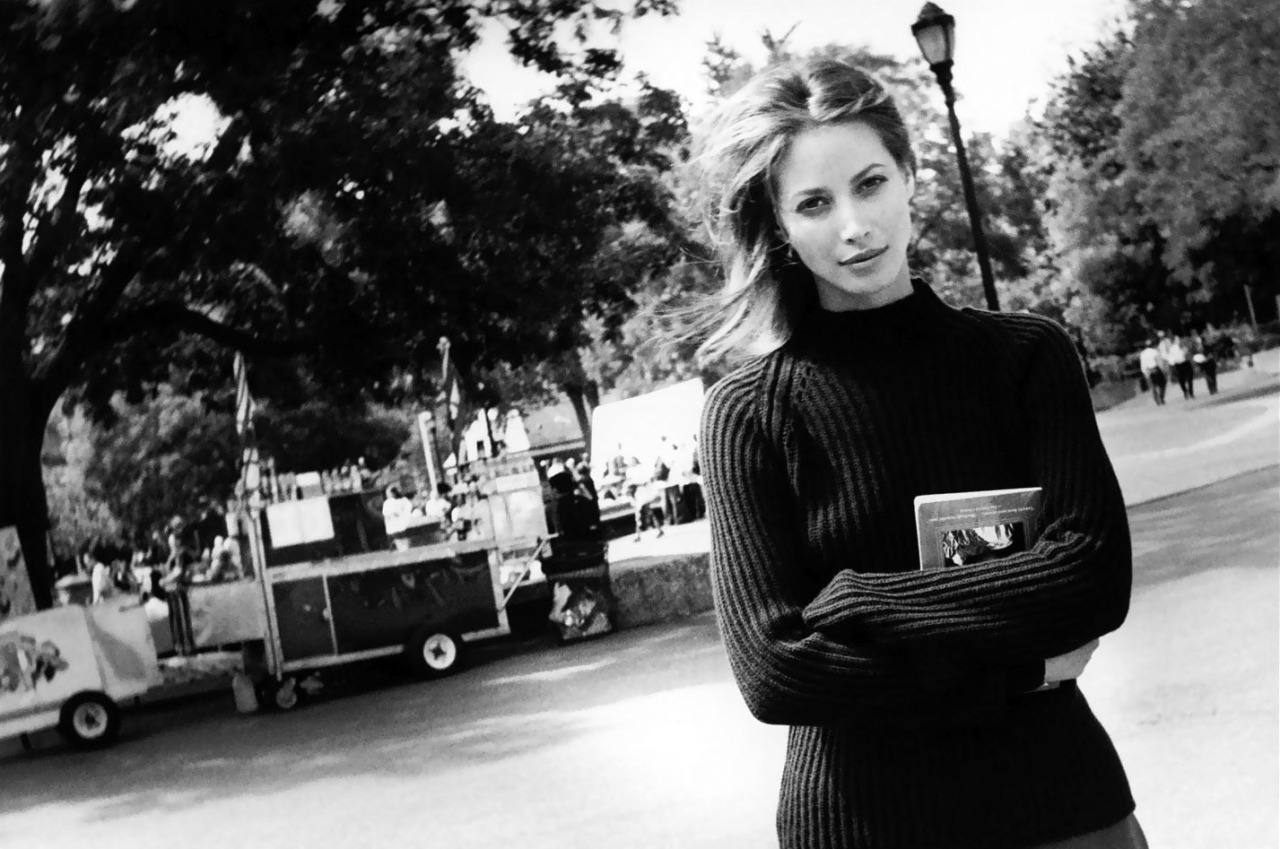 frackoviak:Christy Turlington by Pamela HansonEsquire November 1997