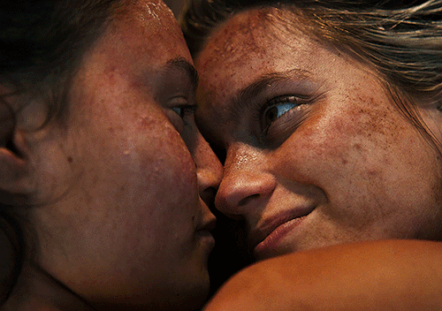 TONI SHALIFOE And SHELBY GOODKIND In THE WILDS (2020-) Season 2