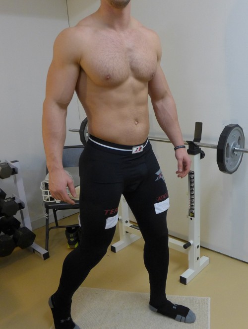 musclebuds:Tight shirts and tight tights? Check them out on ebay. Please reblog if you like. Thanks 