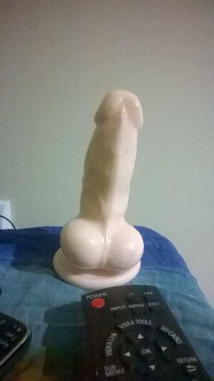 Mi marido me acaba de comprar este juguetito, porn pictures