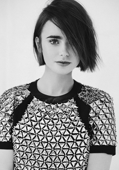 Daily Lily Collins