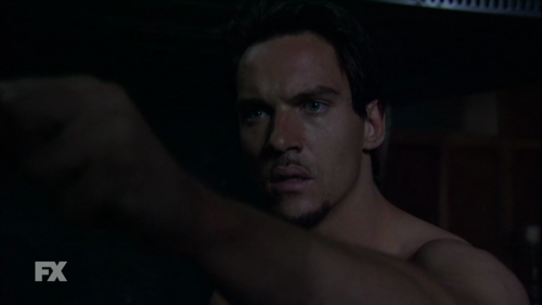 Porn bestnudemalecelebs:  Jonathan Rhys Meyers photos