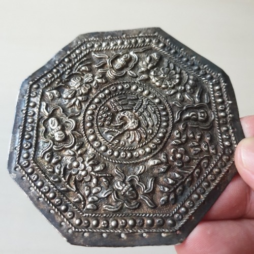 Early 1900s Peranakan Straits Chinese Bantal Kepala Octagonal Repoussed Silver Pillow Bolster Ends P