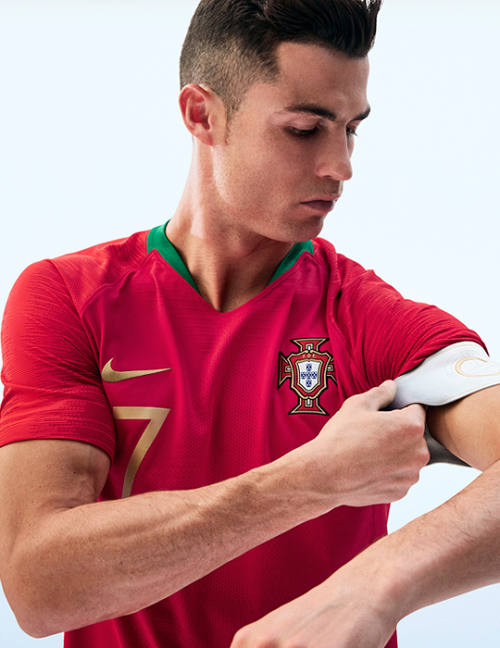 madridistaforever: Cristiano Ronaldo modelling Portugal’s kits for 2018 FIFA World Cup.