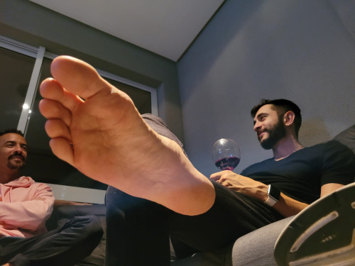 Porn Feets Arround World photos