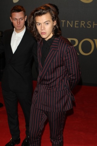 direct-news:  ALBUM - Harry Styles attends the British Fashion Awards at London