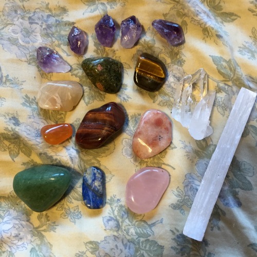 stolenfootprints:STOLENFOOTPRINTS 20K GIVEAWAY***This giveaway is in no way affiliated with tumblr**