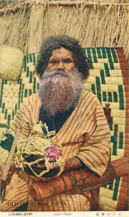 impilitant:  rasdivine:  Who is Black? Striking Images of the World’s Dark-Skinned People Inaccurately Considered Non-Black 1. “Black Arab” may be a confusing concept to many people in the West, where Arabs are classified as Caucasian people. However,