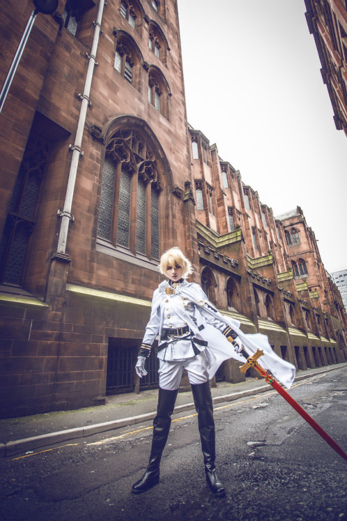 Seraph of the End Mikaela Hyakuya CosplaySource: Seraph of the EndCharacter: Mikaela HyakuyaCostume 