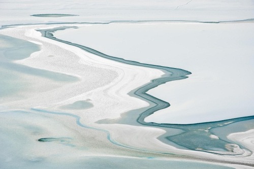 Porn photo ponderation:  Iced Lake by Stefano Pozzi