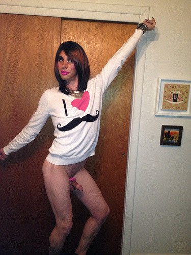 swishynicky:  HI ITS SWISHY NICKY CUMDUMP AGAIN. JUST LOOK AT ME ACTING LIKE A TOTAL