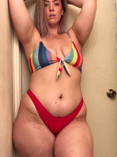 bigbootydepot:   confidentlyjules  