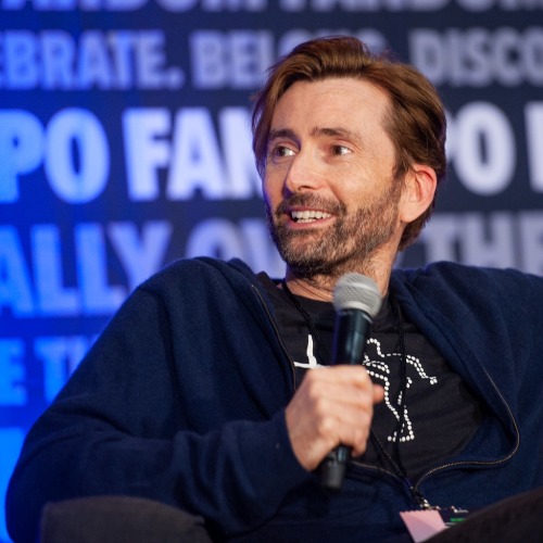 David Tennant at FanExpo Philadelphia - April 9, 2022Sources [ x ]  [ x ]  [ x ]  [ x ]