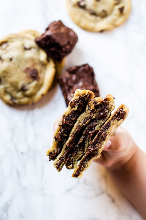 sweetoothgirl: Brownie Stuffed Chocolate Chip Cookies