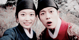 mostlyfate:kdrama meme:[3/9] dramas = splash splash love (2015)Please make me disappear. Please, jus