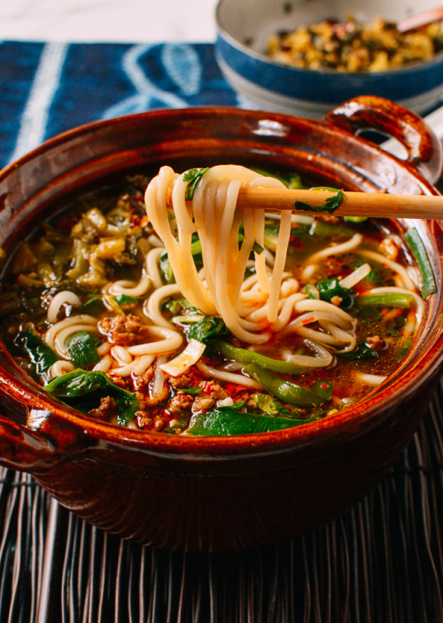 foodffs:Yunnan Rice Noodle Soup (云南小锅米线)Follow for recipesIs this how you roll?