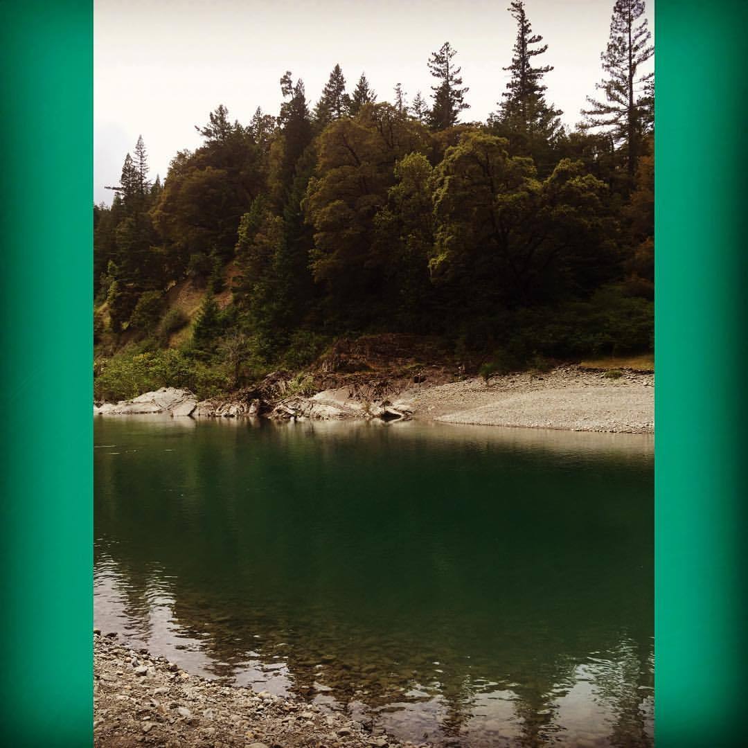 #swimhole #mendocino #eelriver #freshwater #goodtimes  (at Frank and Bess Smithe