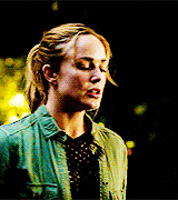canarygifs:


Sara Lance in every legends episodeArrow 5x08 (crossover) – Invasion!    #sara lance #legends of tomorrow #arrow#q