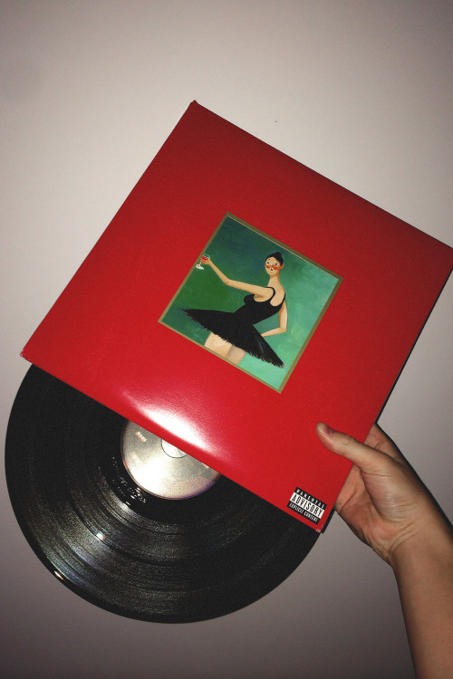 houseofdawn:  KANYEWEST.MYBEAUTIFULDARKTWISTEDFANTASY.1.