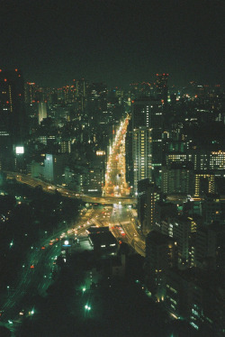 englishsnow:  Tokyo by Rie O 