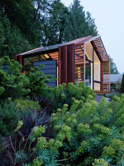 airows:  (via Amazing Lakeside Cabin In Seattle