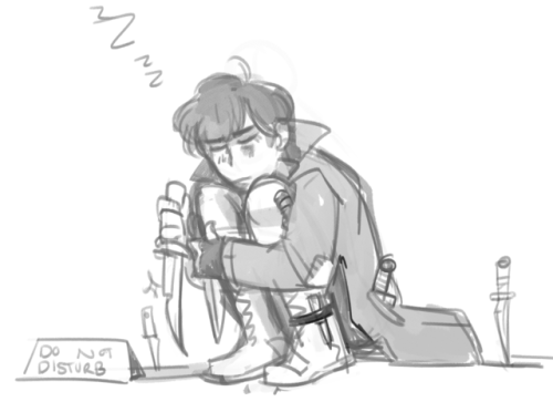 jaegerfker420:tired rogue sleeps crouching just in case please do not touch she is very pointy