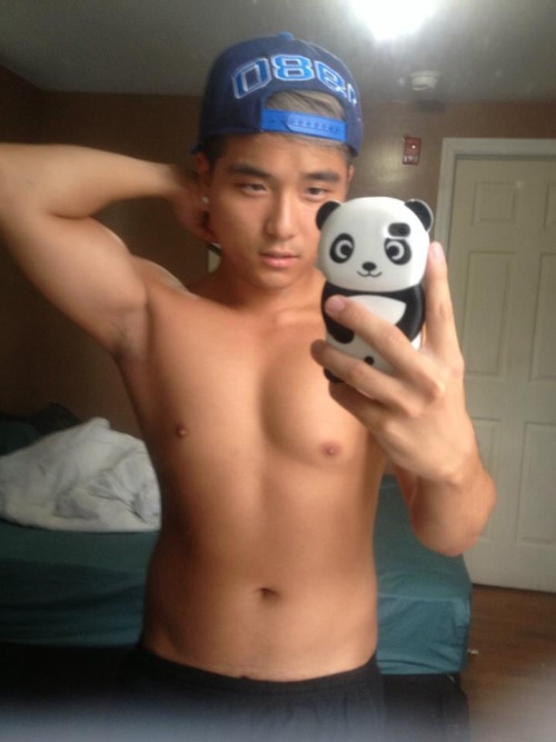k-aaron:  Follow me on Instagram: iac88i