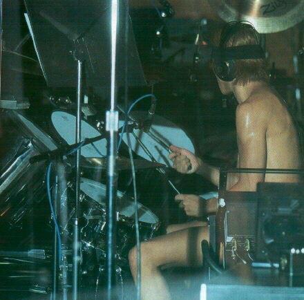 Anon: Yoshiki drumming naked ;)~~~~~~~~~~~~~~~~~~~~~~~~~~~~~~~~~~~~~~~~~~~~~~Just wanted to remind I