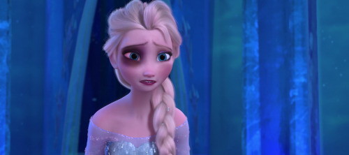 Elsa got slappen in the face and punched in the eye. Why you aks? Because she deserves it. I could g